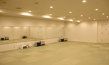 LAVA池袋東口店