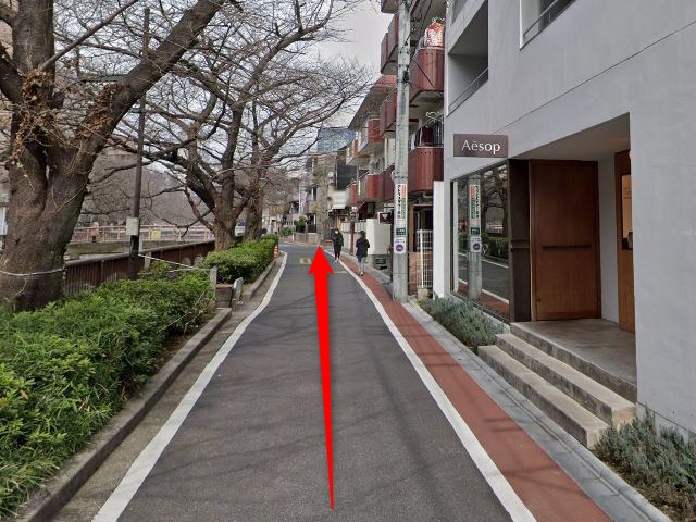 ホットヨガスタジオLAVA中目黒店の行き方
