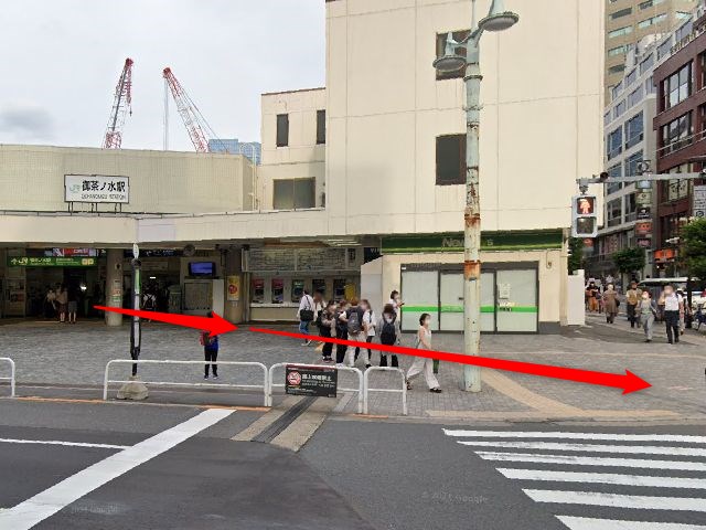 ホットヨガスタジオLAVA御茶ノ水店の行き方