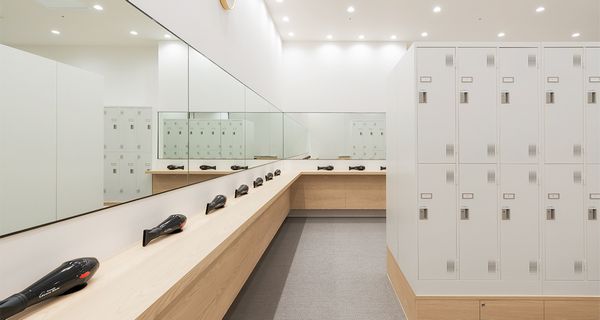 LAVAイオンモール名取店