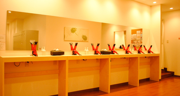 LAVA竹ノ塚店